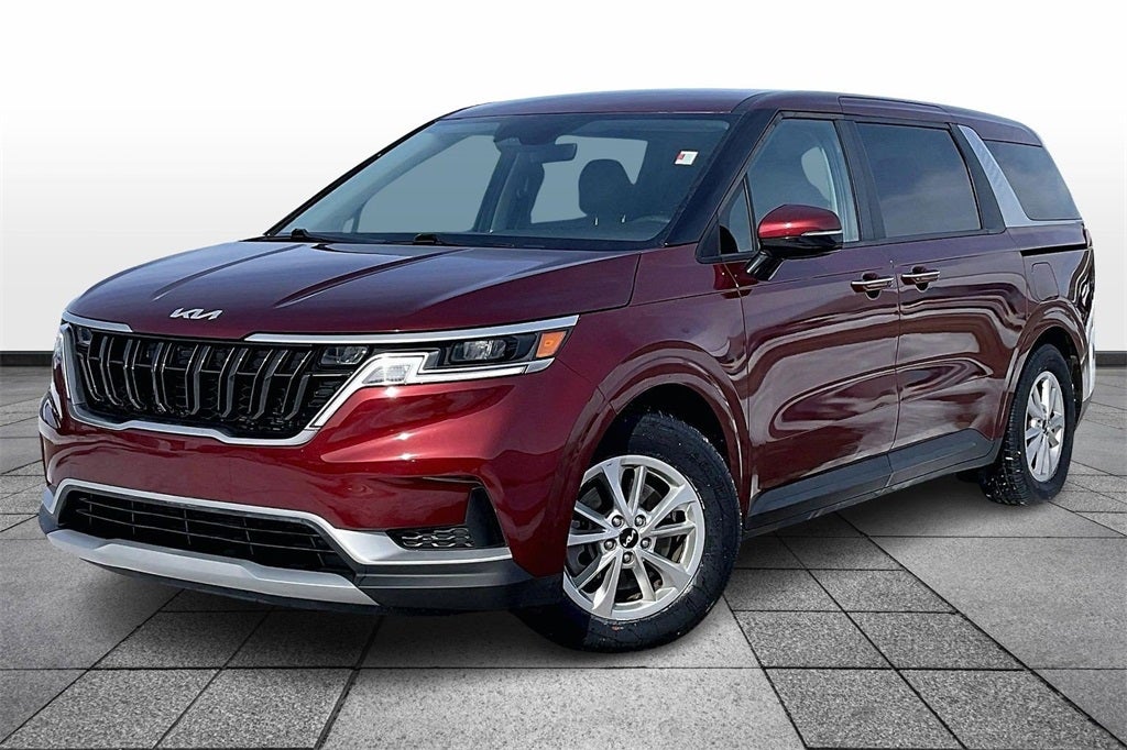2024 Kia Carnival LX