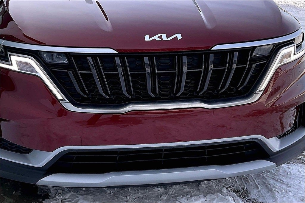 2024 Kia Carnival LX