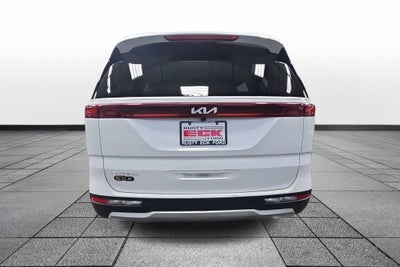 2024 Kia Carnival LX