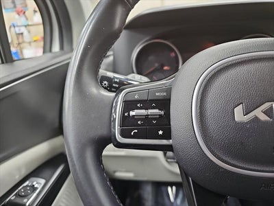 2024 Kia Carnival LX