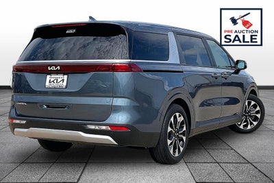 2024 Kia Carnival EX
