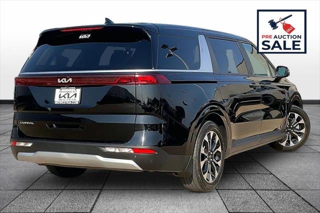 2024 Kia Carnival EX