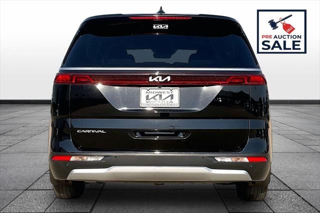 2024 Kia Carnival EX