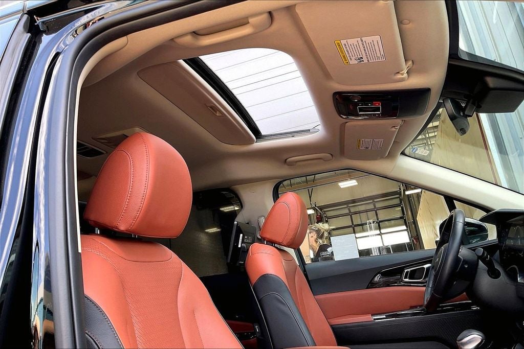 2024 Kia Carnival SX Prestige
