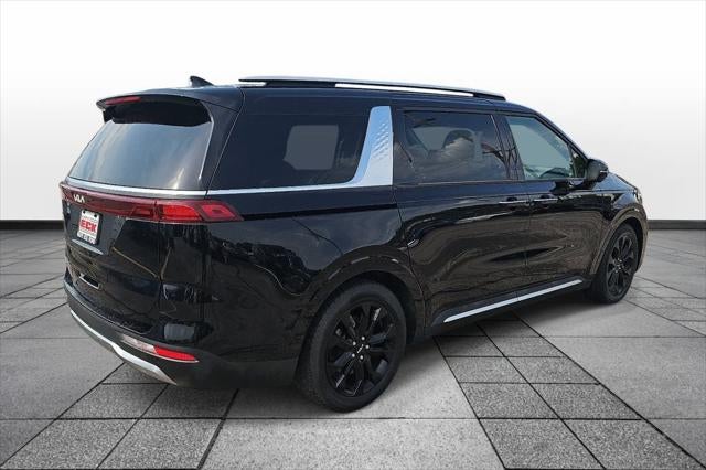 2022 Kia Carnival SX