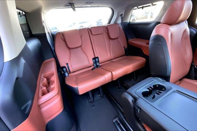 2024 Kia Carnival SX Prestige