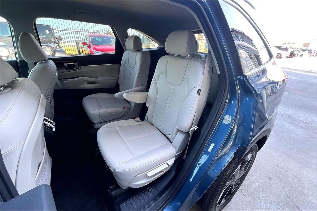 2025 Kia Sorento EX