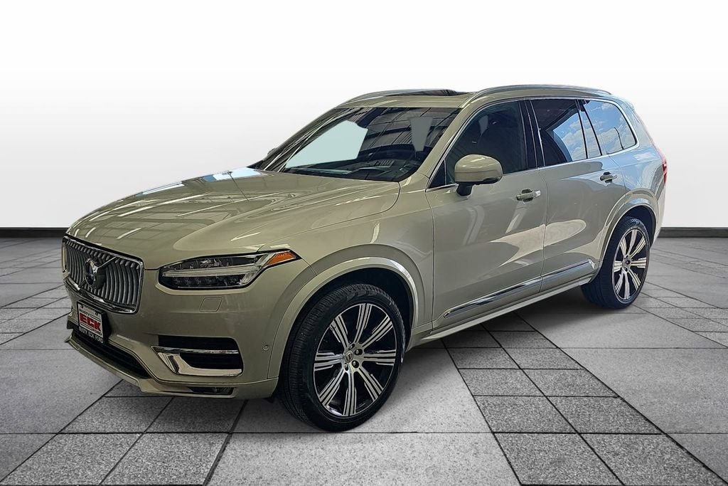 2022 Volvo XC90 T6 Inscription