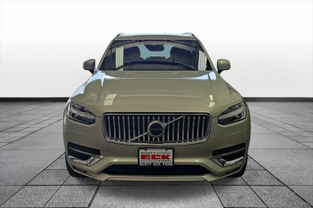 2022 Volvo XC90 T6 Inscription