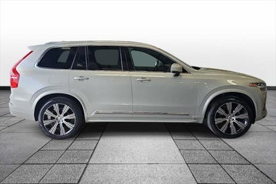2022 Volvo XC90 T6 Inscription