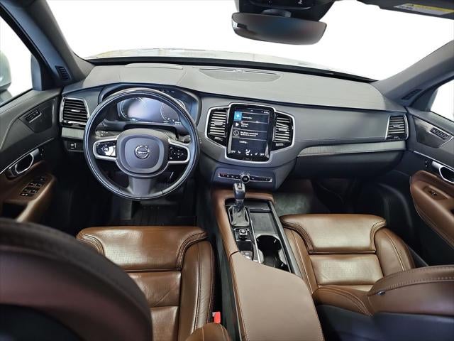 2022 Volvo XC90 T6 Inscription