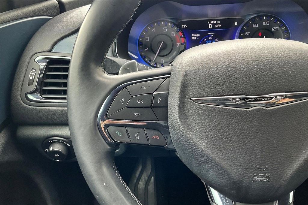 2015 Chrysler 200 S