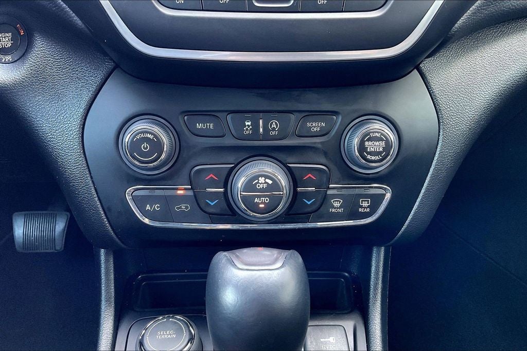 2023 Jeep Cherokee Altitude