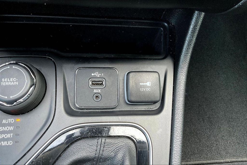 2023 Jeep Cherokee Altitude