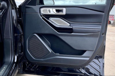 2023 Ford Explorer Platinum