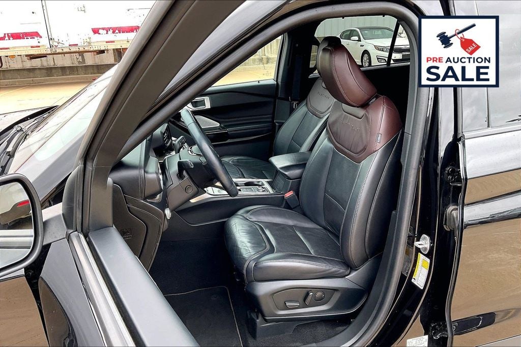 2023 Ford Explorer Platinum