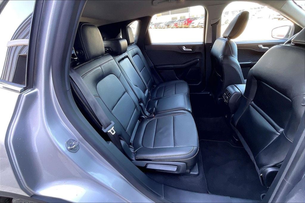 2020 Ford Escape Titanium