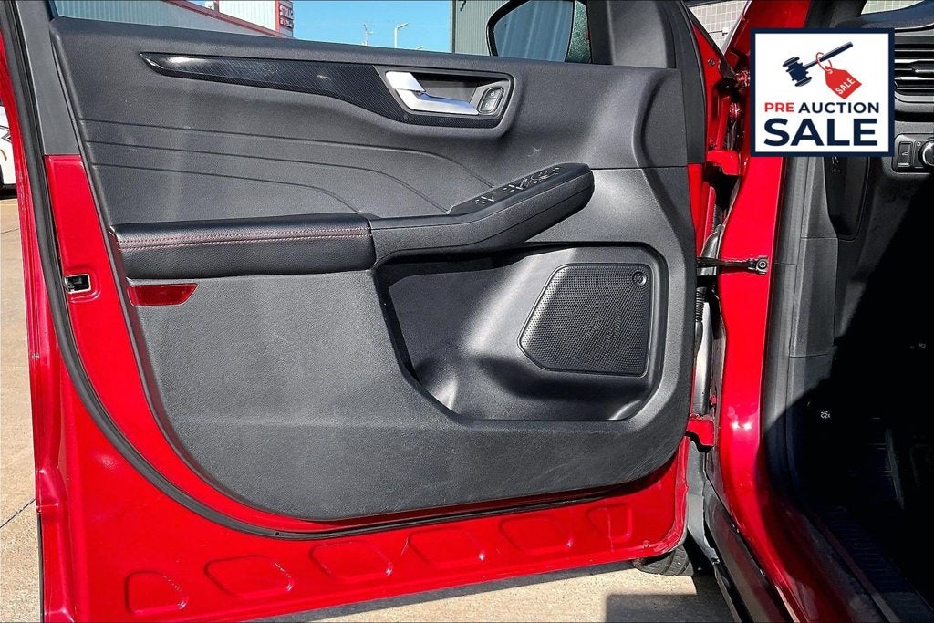 2025 Ford Escape ST-Line Select