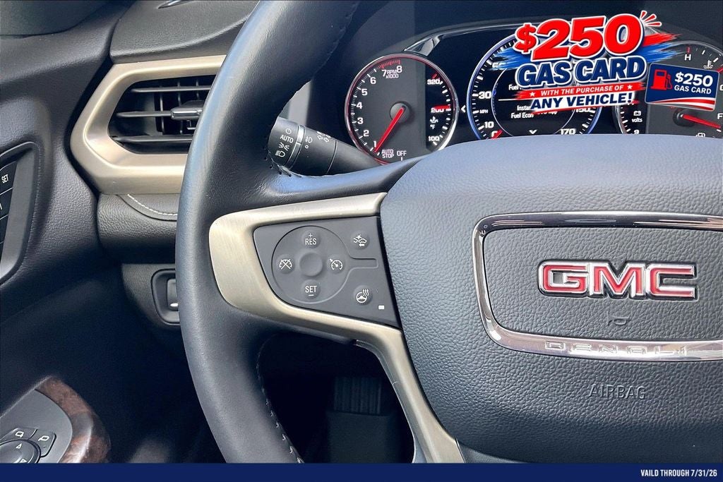 2022 GMC Acadia Denali