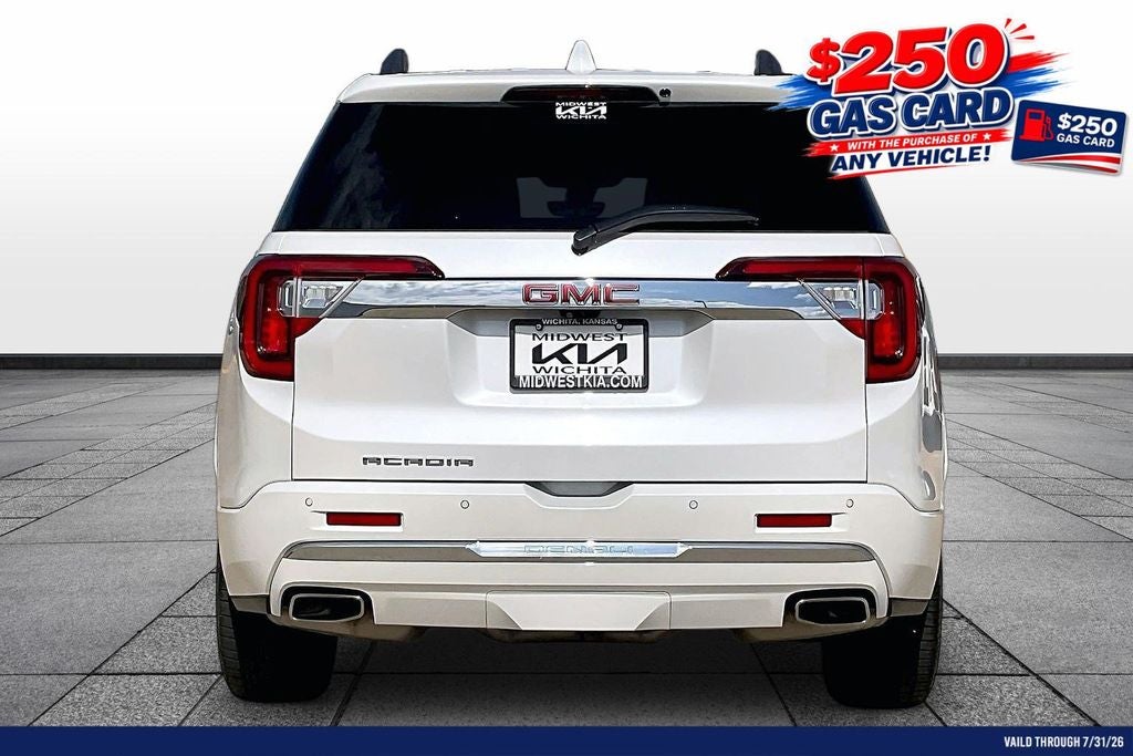 2022 GMC Acadia Denali