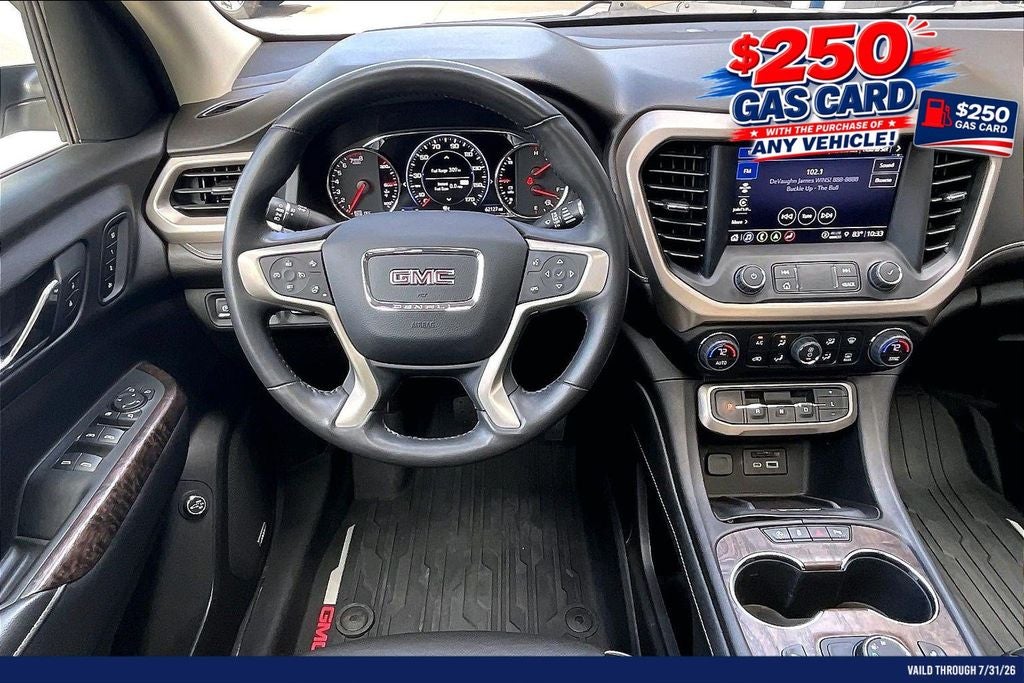 2022 GMC Acadia Denali