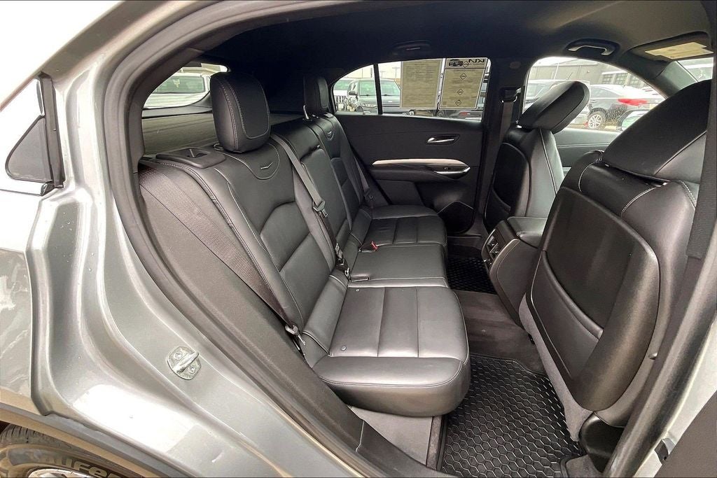 2023 Cadillac XT4 Premium Luxury