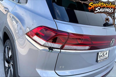 2026 Volkswagen Atlas Cross Sport SE w/Technology