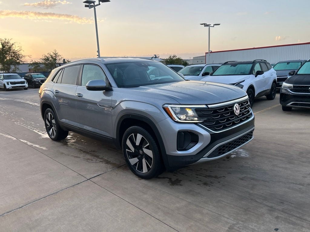 2026 Volkswagen Atlas Cross Sport SE w/Technology