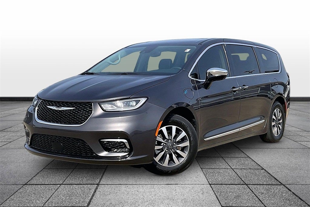 2023 Chrysler Pacifica Hybrid Limited