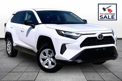 2024 Toyota RAV4 LE