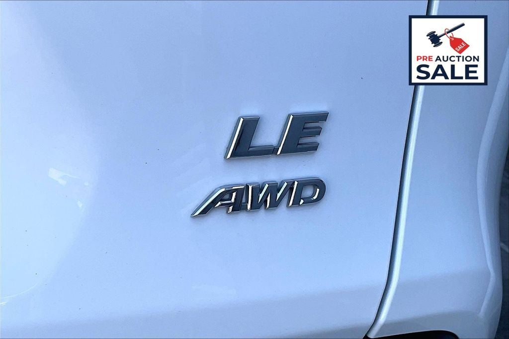 2024 Toyota RAV4 LE