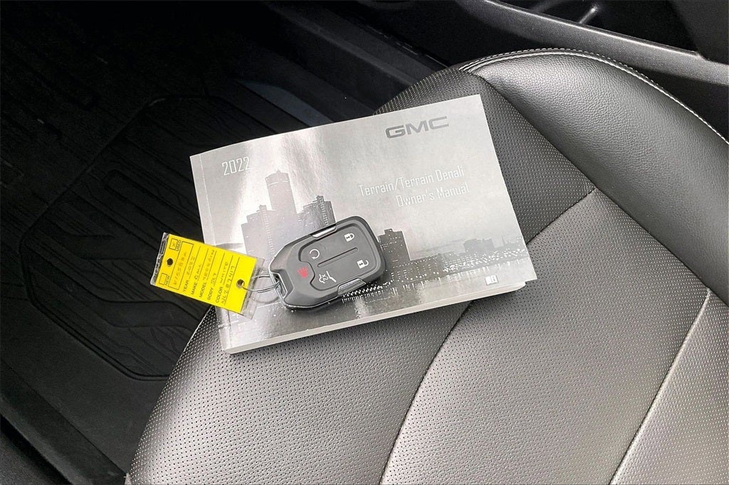 2022 GMC Terrain SLT