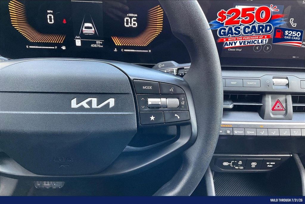 2025 Kia K4 LXS