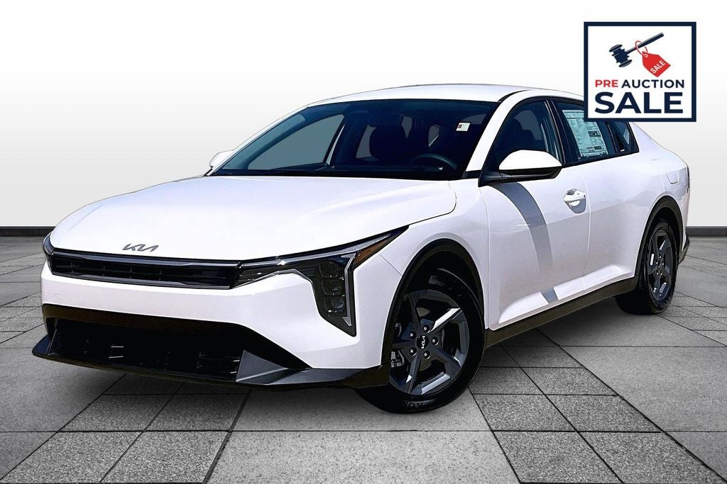 2025 Kia K4 LXS
