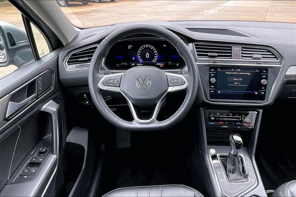 2023 Volkswagen Tiguan 2.0T SE