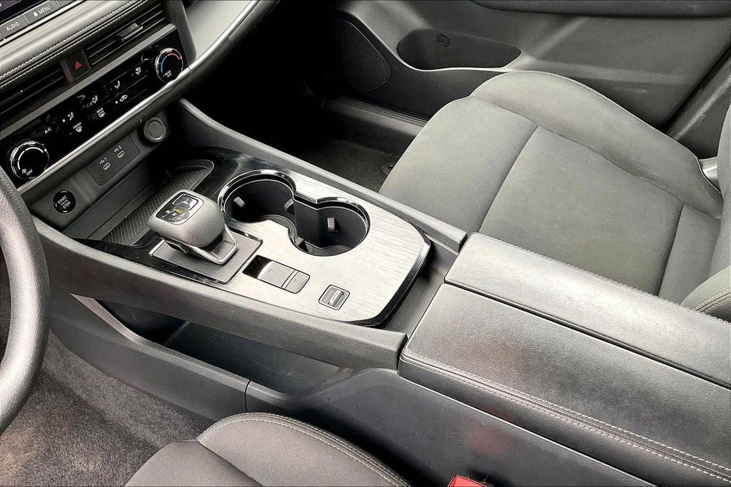 2024 Nissan Rogue S