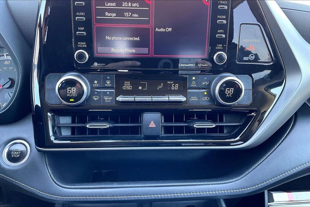 2021 Toyota Highlander LE