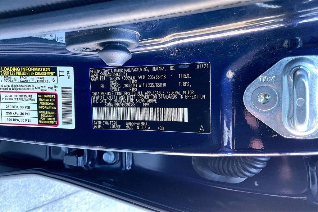 2021 Toyota Highlander LE