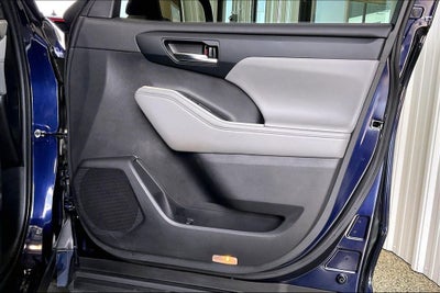 2023 Toyota Highlander XLE