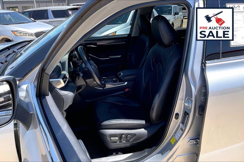 2023 Toyota Highlander Platinum