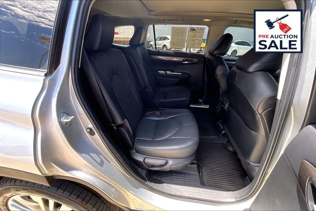 2023 Toyota Highlander Platinum