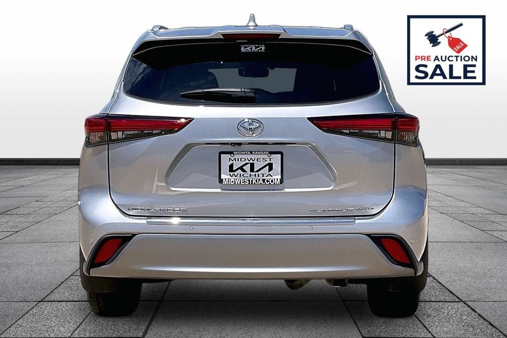 2023 Toyota Highlander Platinum