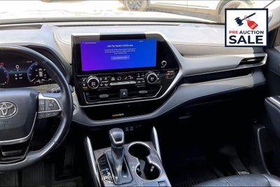 2023 Toyota Highlander Platinum