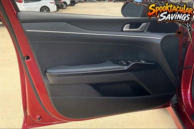 2022 Kia K5 LXS