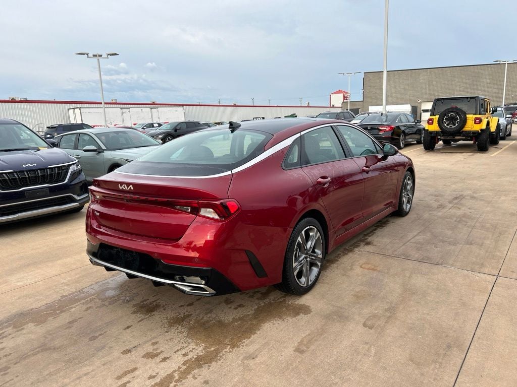 2022 Kia K5 EX