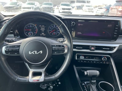 2022 Kia K5 GT-Line