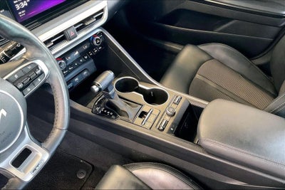 2024 Kia K5 GT-Line