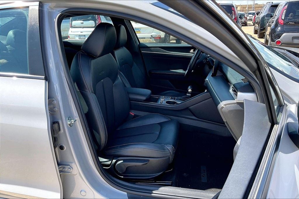 2024 Kia K5 GT-Line