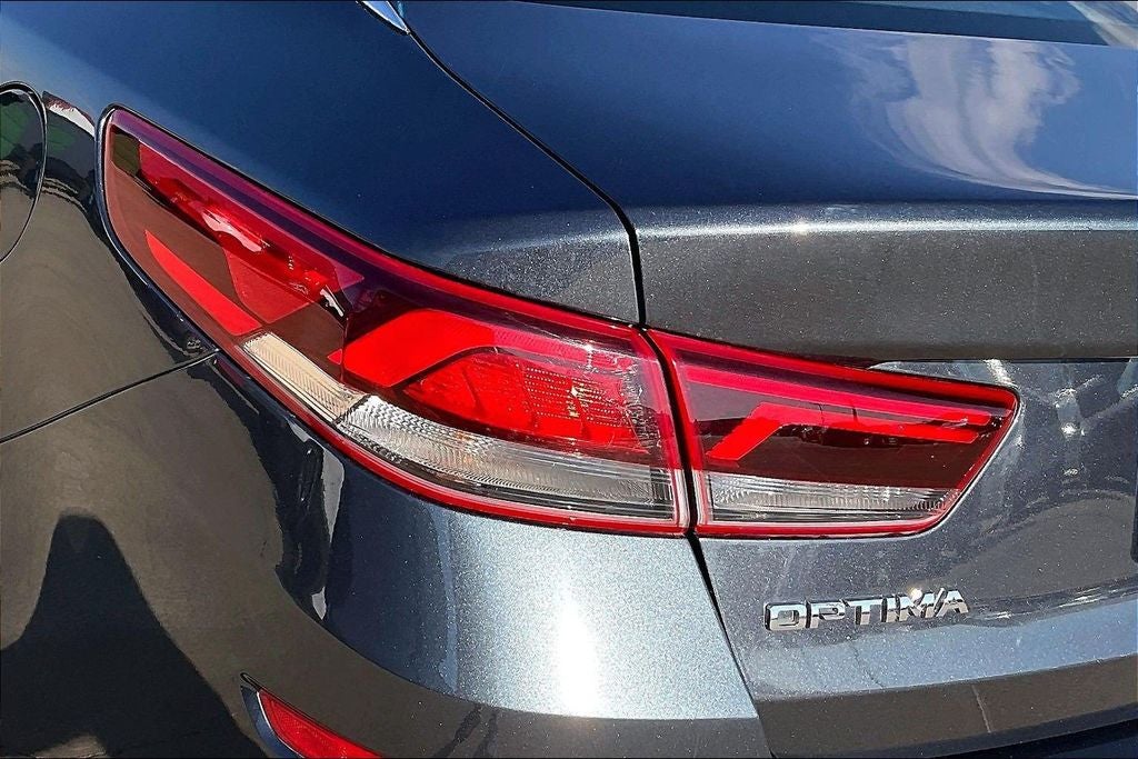 2020 Kia Optima SE
