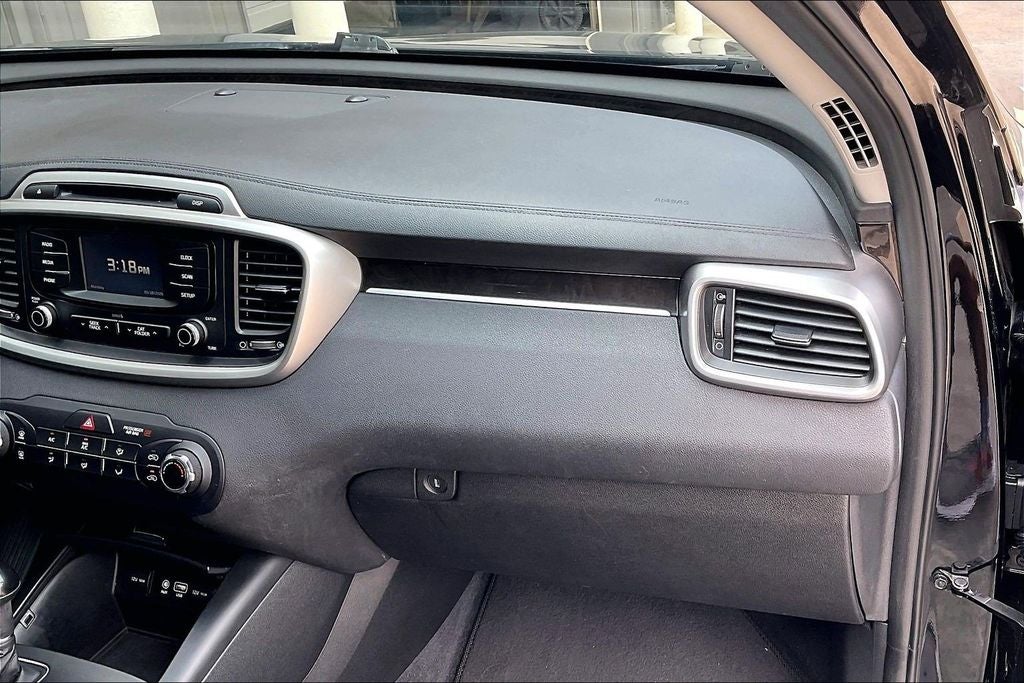 2017 Kia Sorento LX